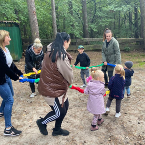 Zabawy z gumą animacyjną - Osiek - gr. Jeżyki