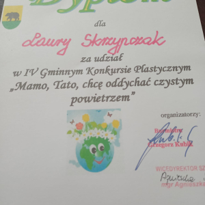 Dyplom uczestnictwa dla Laury Skrzypczak.