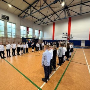 Pasowanie klas pierwszych Autor; B. Kowalska 