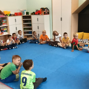 Bajkowanie na dywanie